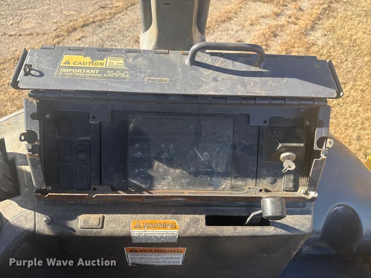 image for item DQ4121 1997 Case 580L backhoe