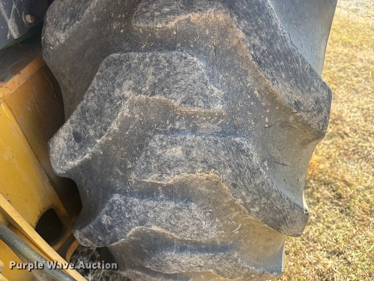 image for item DQ4121 1997 Case 580L backhoe