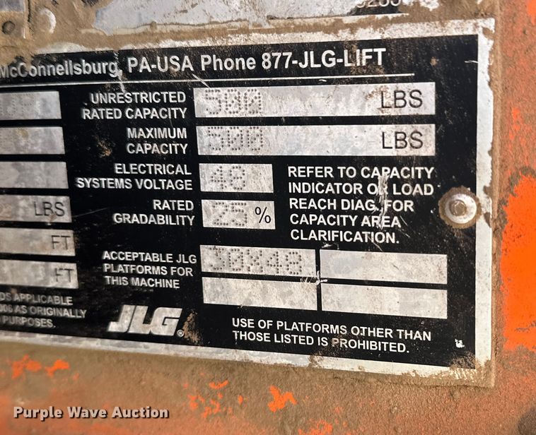 image for item DQ7716 JLG E300AJP boom lift