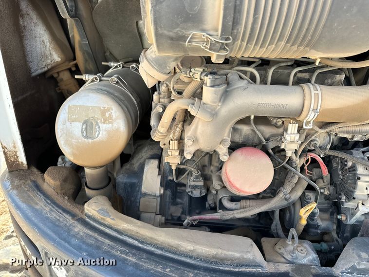 image for item DQ7724 2015 Bobcat E45 mini excavator