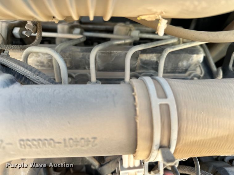 image for item DQ7724 2015 Bobcat E45 mini excavator