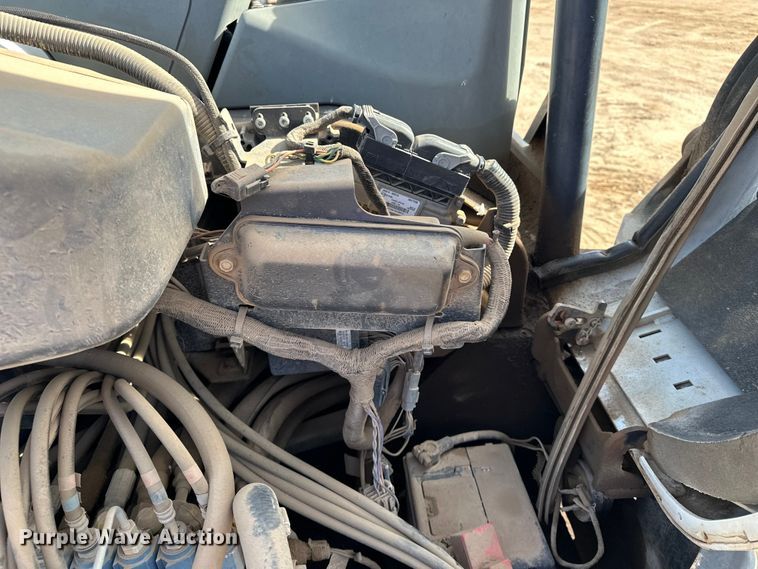 image for item DQ7724 2015 Bobcat E45 mini excavator