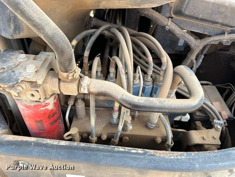 image for item DQ7724 2015 Bobcat E45 mini excavator