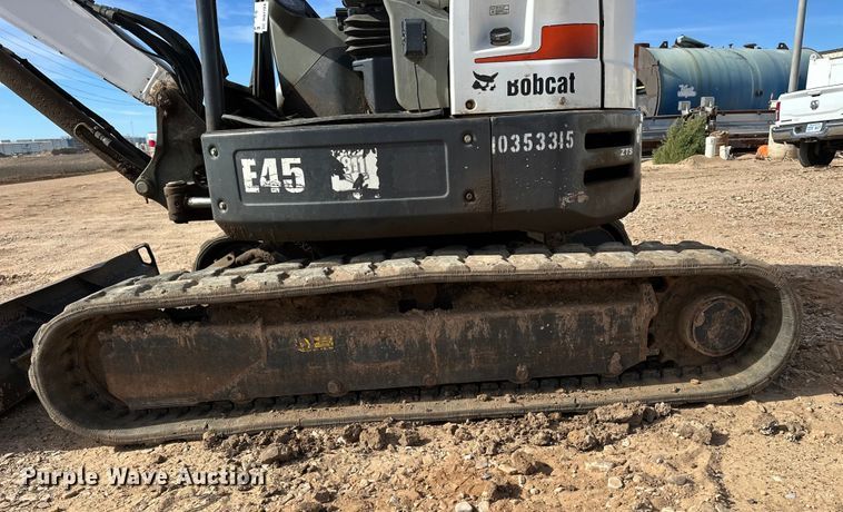 image for item DQ7724 2015 Bobcat E45 mini excavator