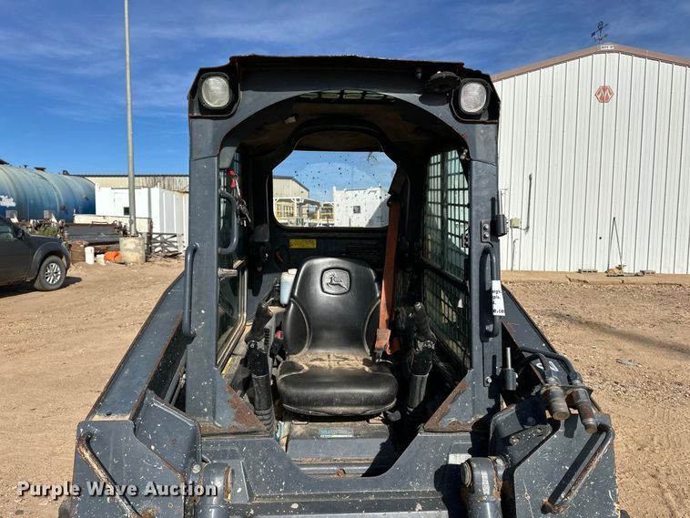 image for item DQ7725 2017 John Deere 312GR skid steer loader