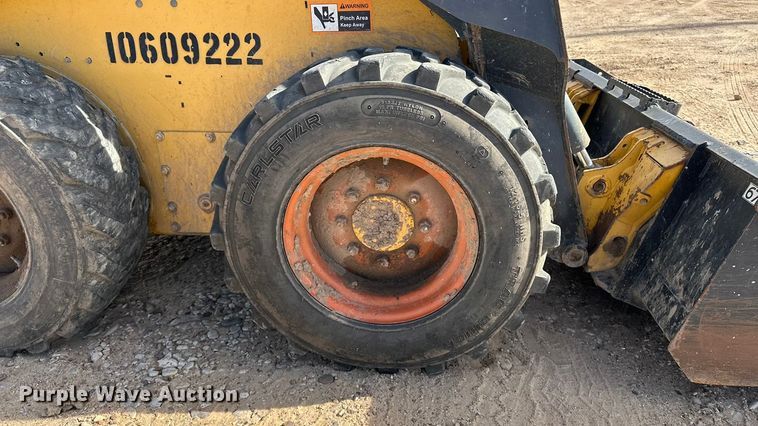 image for item DQ7725 2017 John Deere 312GR skid steer loader