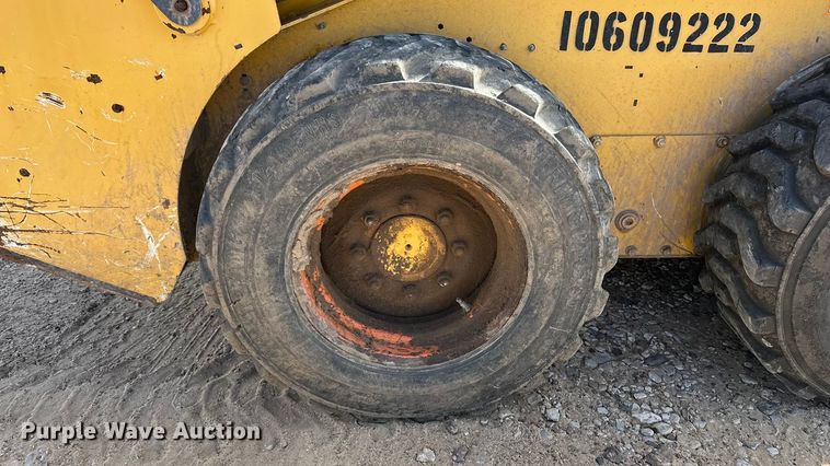 image for item DQ7725 2017 John Deere 312GR skid steer loader