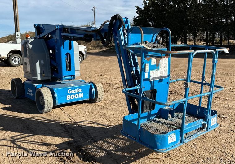 image for item DQ7731 2016 Genie Z-34/22N boom lift
