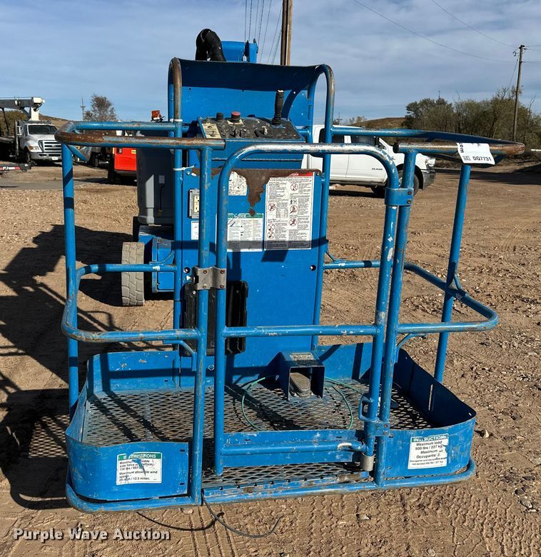 image for item DQ7731 2016 Genie Z-34/22N boom lift
