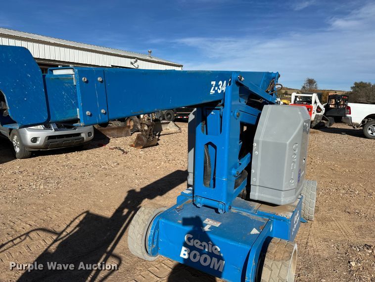 image for item DQ7731 2016 Genie Z-34/22N boom lift
