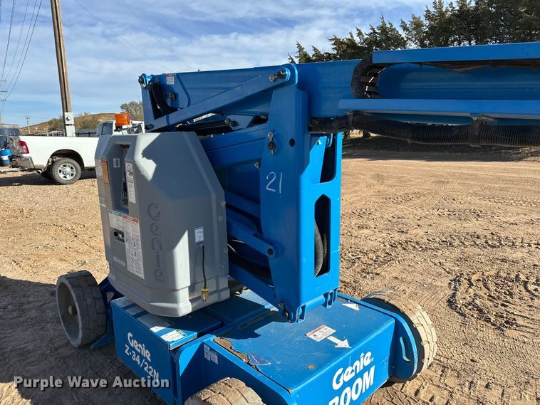 image for item DQ7731 2016 Genie Z-34/22N boom lift