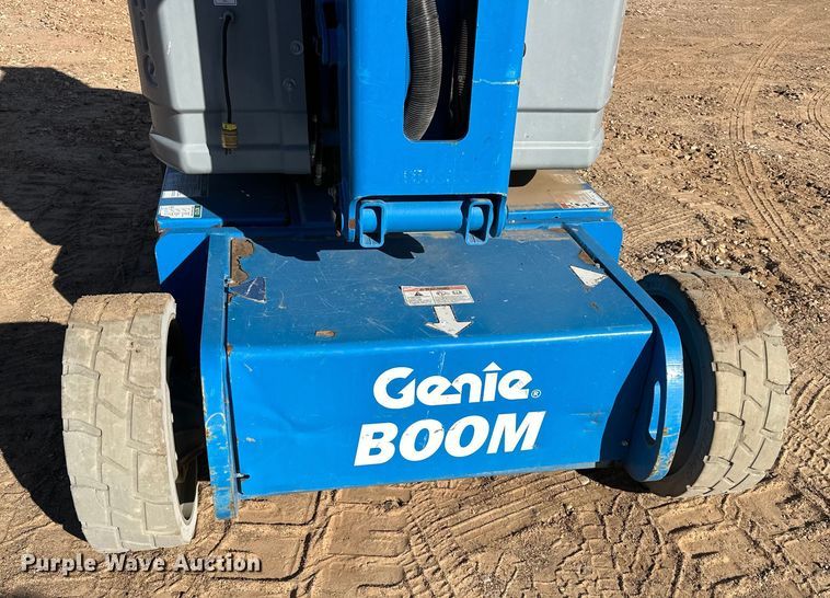 image for item DQ7731 2016 Genie Z-34/22N boom lift