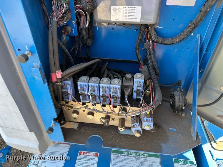 image for item DQ7731 2016 Genie Z-34/22N boom lift