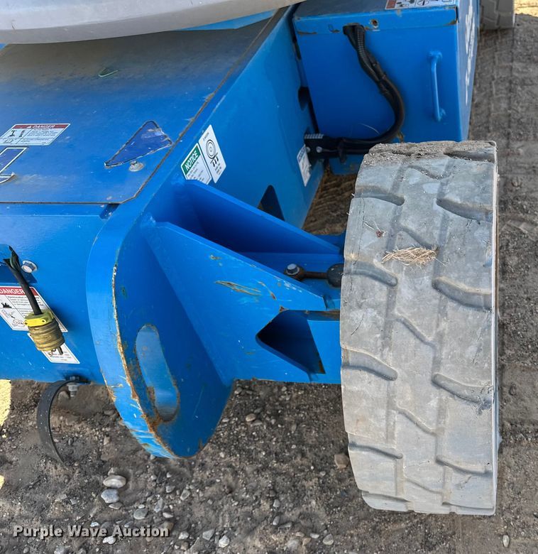 image for item DQ7731 2016 Genie Z-34/22N boom lift