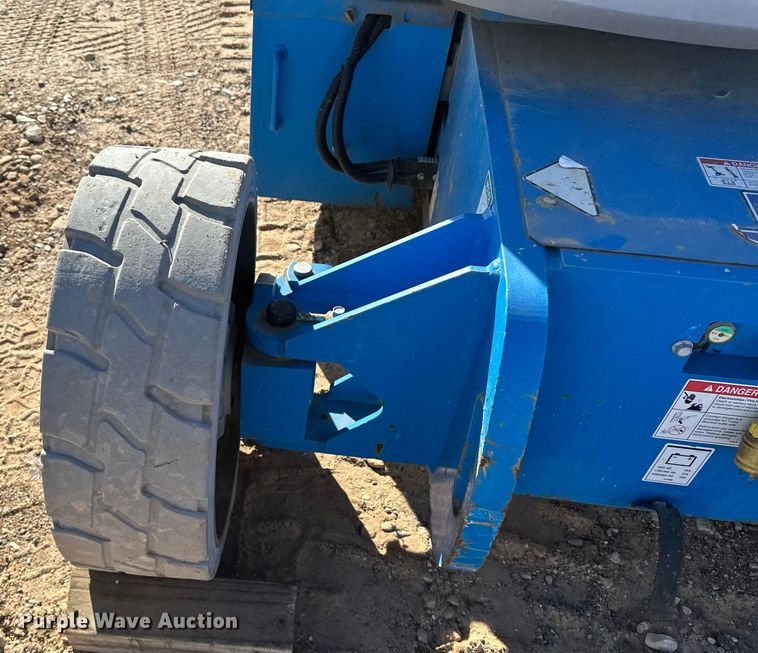 image for item DQ7731 2016 Genie Z-34/22N boom lift