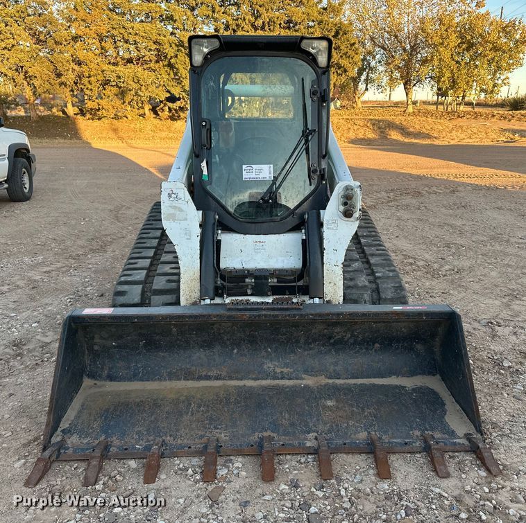 image for item DQ7732 2017 Bobcat T740 tracked skid steer loader