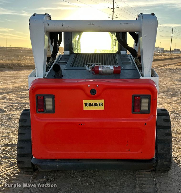 image for item DQ7732 2017 Bobcat T740 tracked skid steer loader