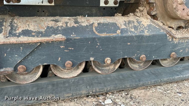 image for item DQ7732 2017 Bobcat T740 tracked skid steer loader