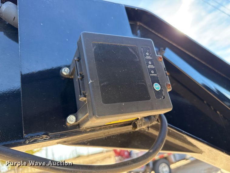 image for item DQ7733 2023 Maxey equipment trailer