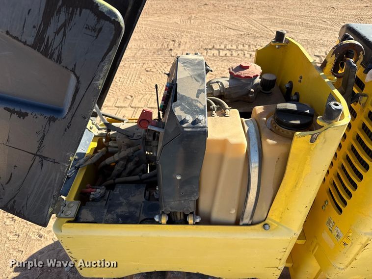 image for item DQ7736 Bomag BNP8500 trench compactor