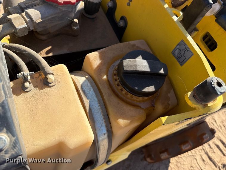 image for item DQ7736 Bomag BNP8500 trench compactor