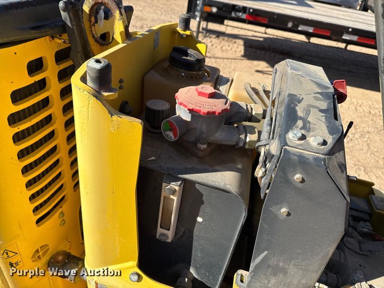 image for item DQ7736 Bomag BNP8500 trench compactor