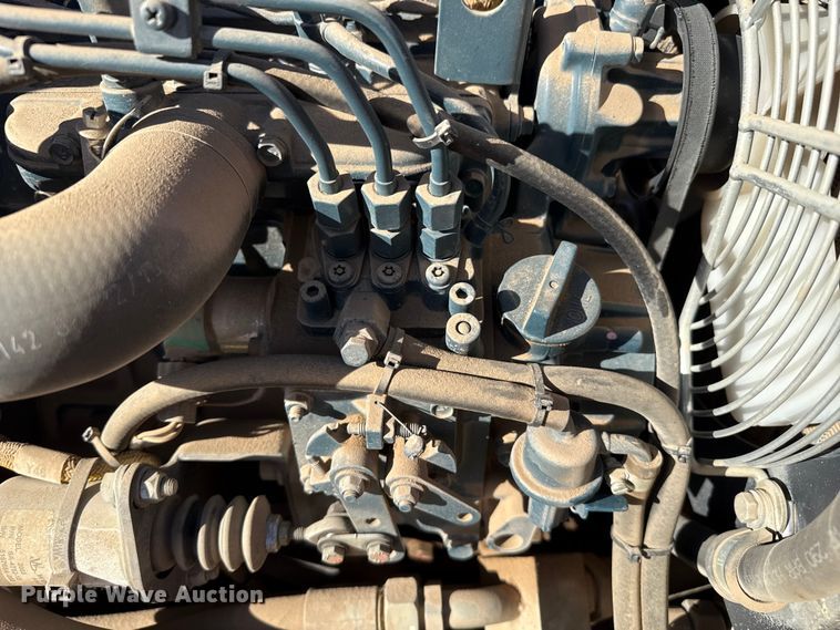 image for item DQ7736 Bomag BNP8500 trench compactor