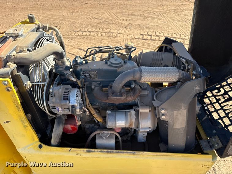 image for item DQ7736 Bomag BNP8500 trench compactor