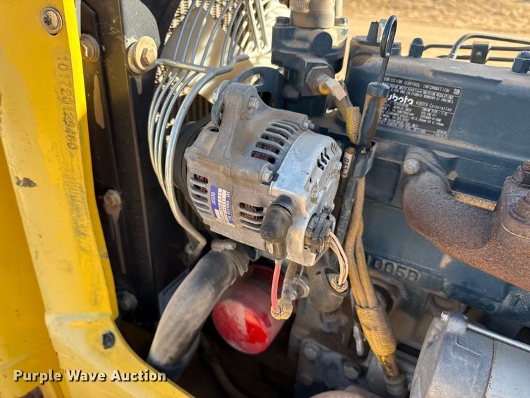 image for item DQ7736 Bomag BNP8500 trench compactor