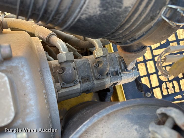 image for item DQ7736 Bomag BNP8500 trench compactor