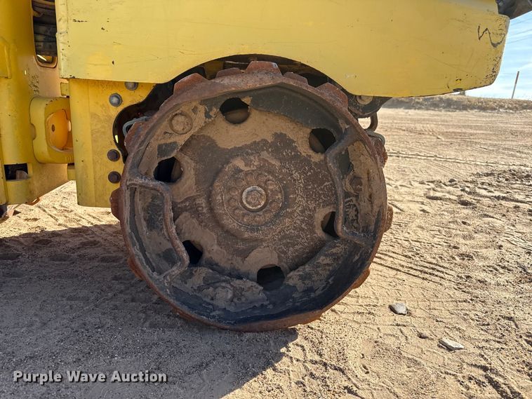 image for item DQ7736 Bomag BNP8500 trench compactor
