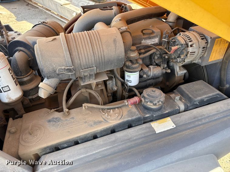 image for item DQ7738 Atlas Copco XAS185 air compressor