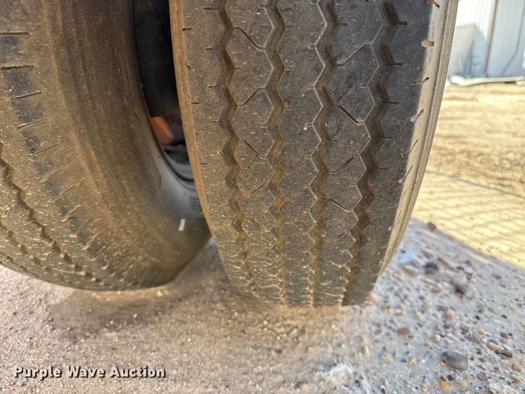 image for item DQ7739 1994 Sherman & Reilly PT-2766-B-T reel trailer