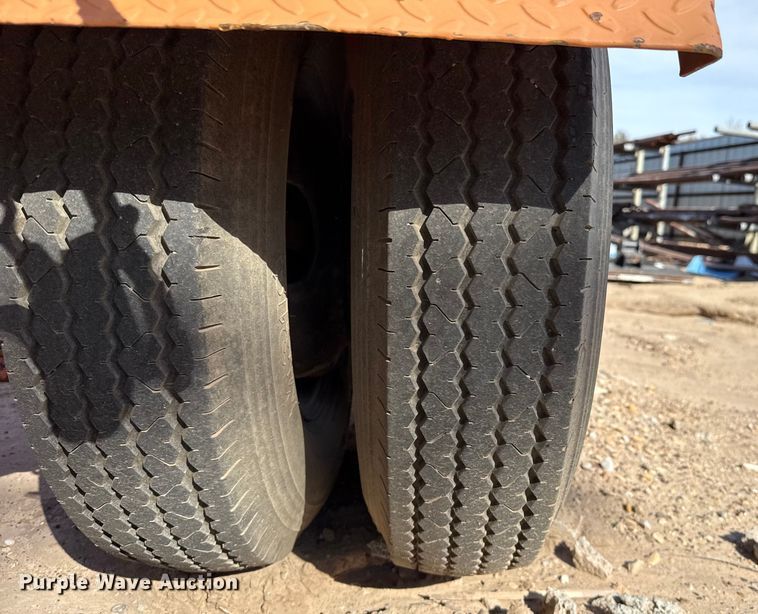 image for item DQ7739 1994 Sherman & Reilly PT-2766-B-T reel trailer