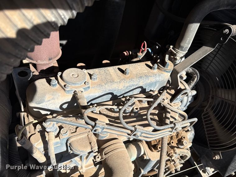 image for item DQ7740 2017 Vermeer VX30-500 vacuum excavator