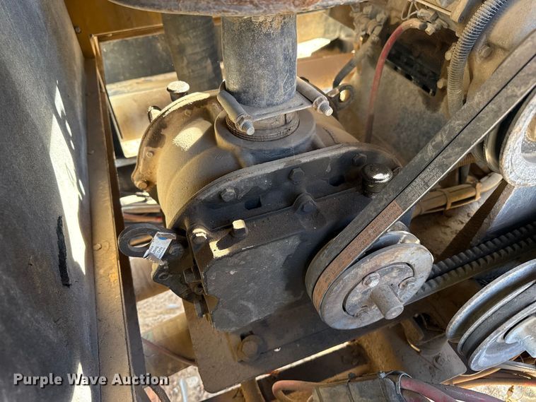 image for item DQ7740 2017 Vermeer VX30-500 vacuum excavator