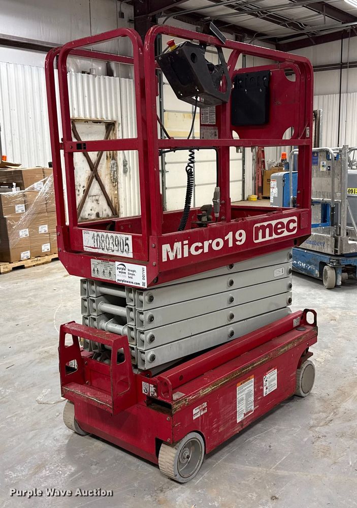 image for item DQ7741 Mec Micro 19 scissor lift