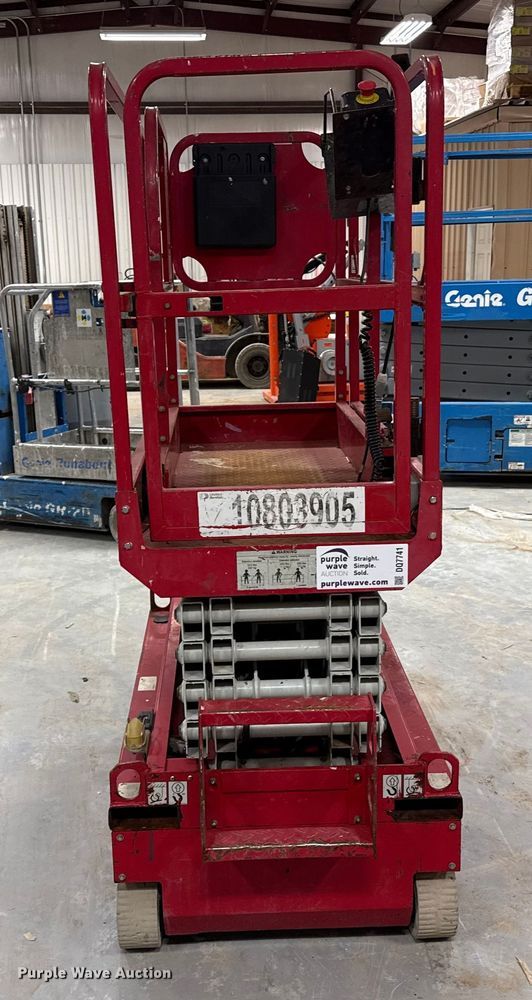 image for item DQ7741 Mec Micro 19 scissor lift