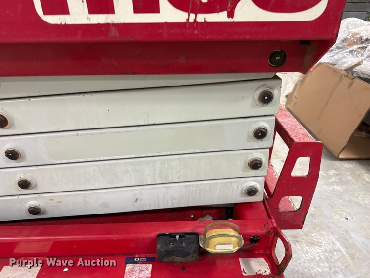 image for item DQ7741 Mec Micro 19 scissor lift