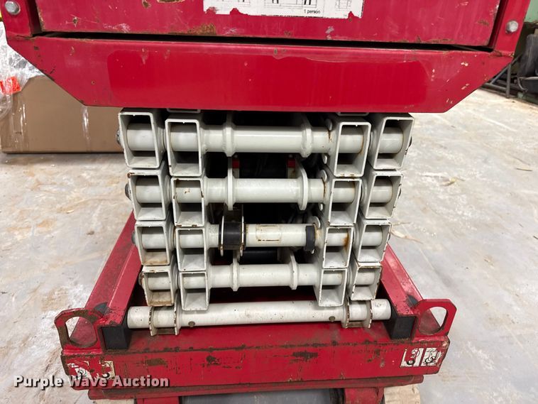 image for item DQ7741 Mec Micro 19 scissor lift