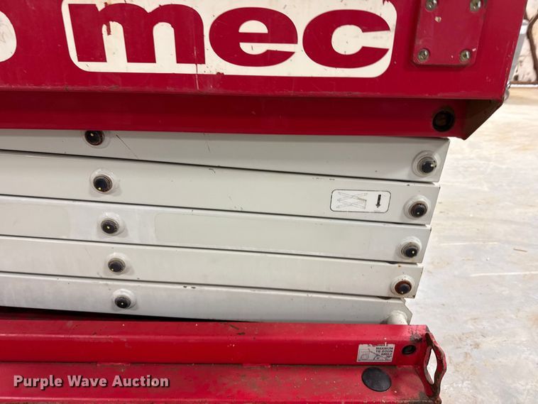 image for item DQ7741 Mec Micro 19 scissor lift