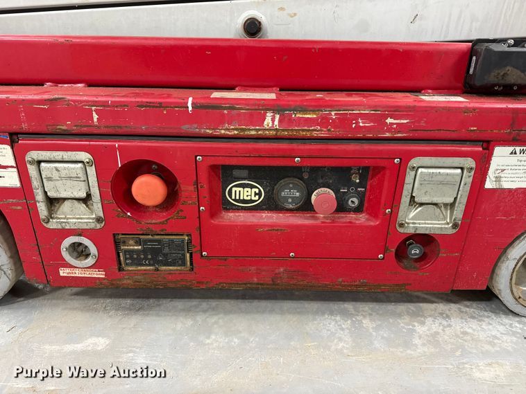 image for item DQ7741 Mec Micro 19 scissor lift