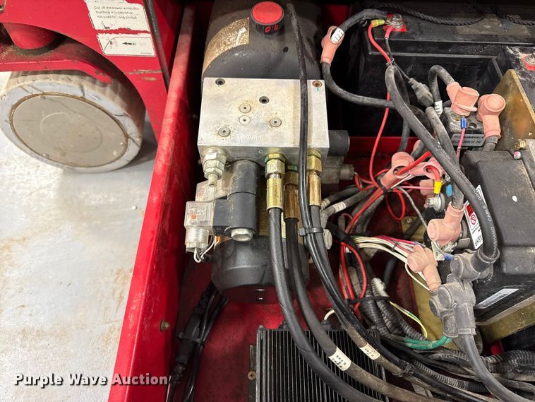 image for item DQ7741 Mec Micro 19 scissor lift