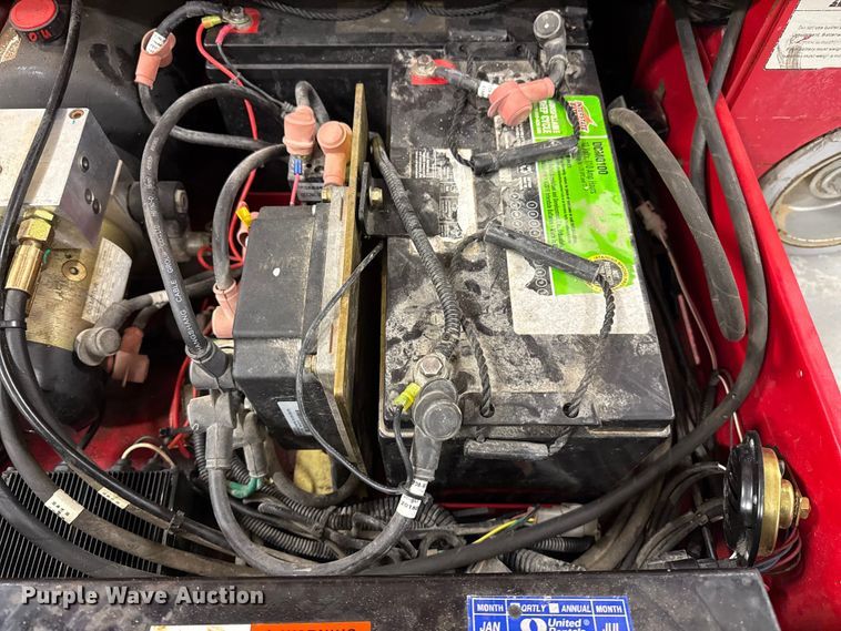 image for item DQ7741 Mec Micro 19 scissor lift