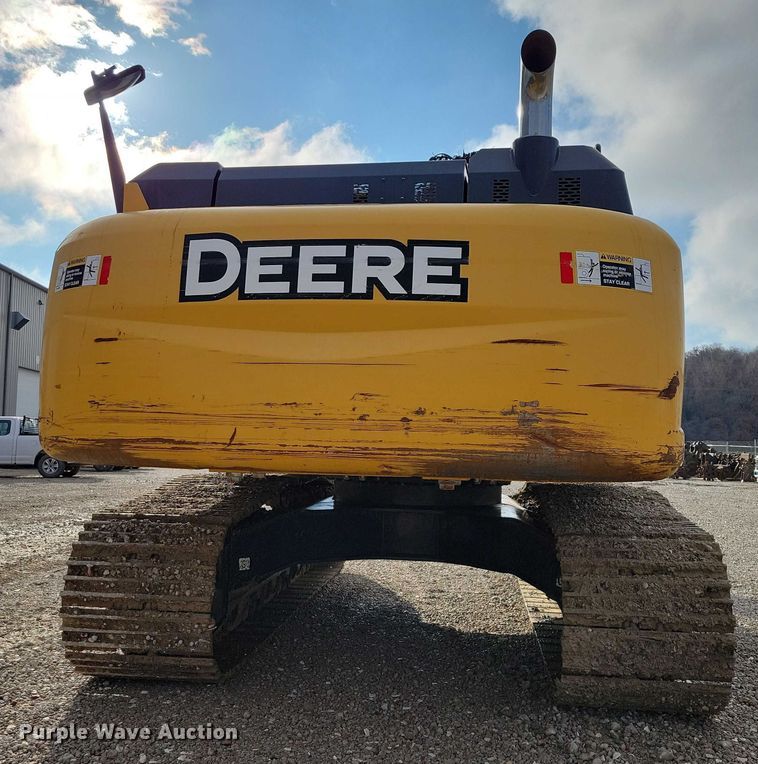 image for item DR3989 2017 John Deere 350G LC excavator