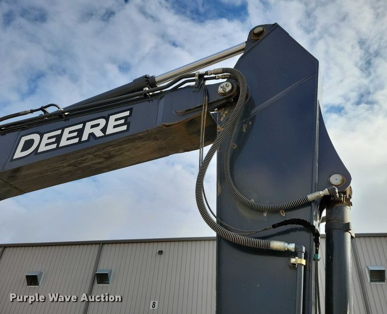 image for item DR3989 2017 John Deere 350G LC excavator