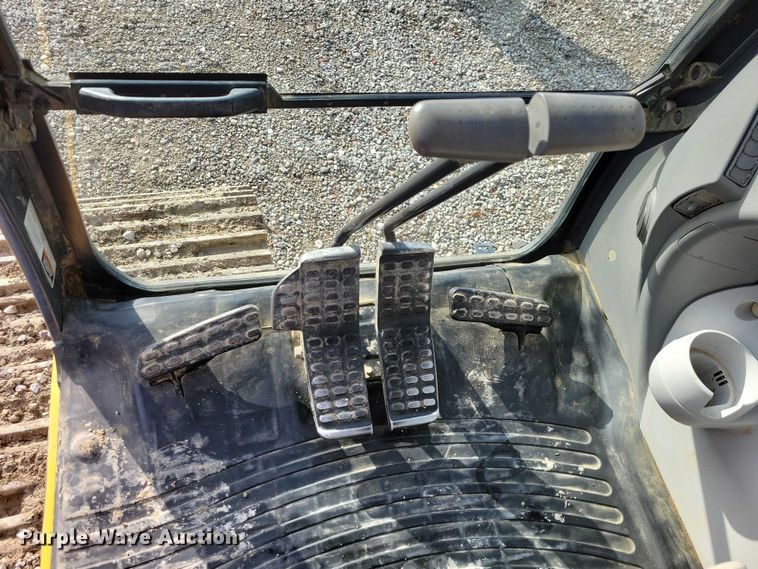 image for item DR3989 2017 John Deere 350G LC excavator