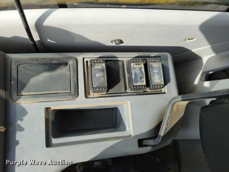 image for item DR3989 2017 John Deere 350G LC excavator