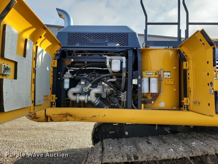 image for item DR3989 2017 John Deere 350G LC excavator