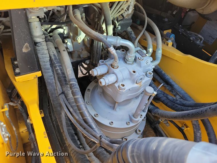 image for item DR3989 2017 John Deere 350G LC excavator